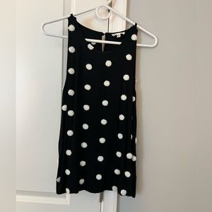 Blu Pepper Black & White Textured Dot Swing Top Size L